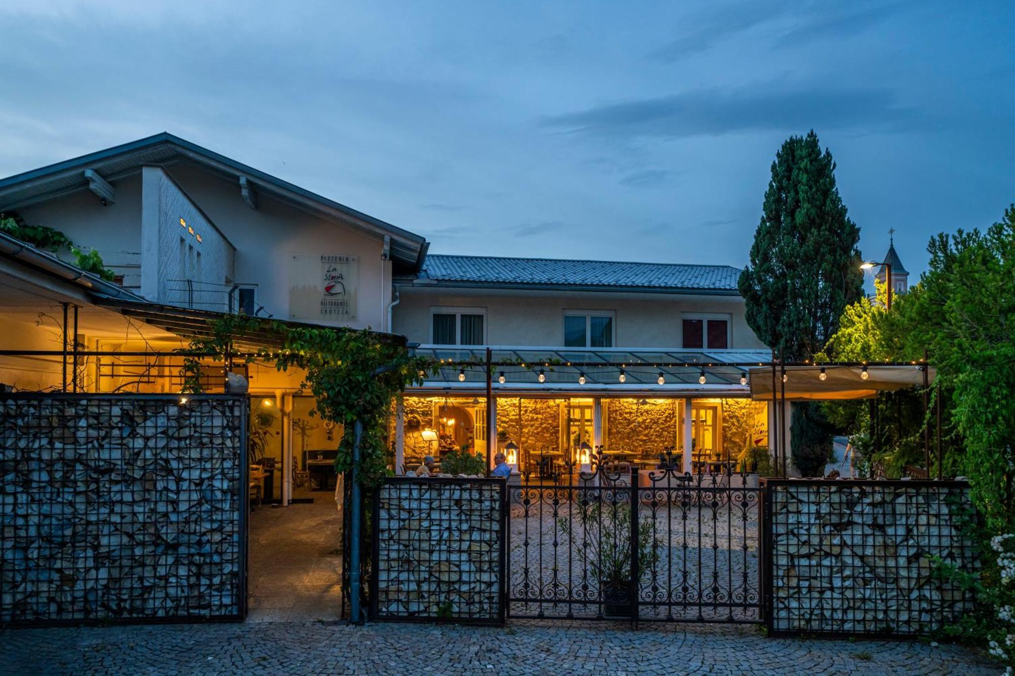 Gaestezimmer La Storia Rosegg Esterno foto